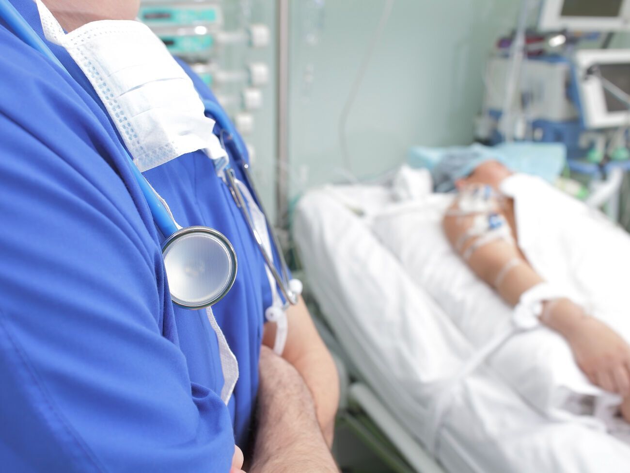 Один із поранених у важкому стані в реанімації