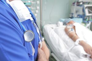 Один із поранених у важкому стані в реанімації