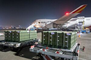 Дипломатический демарш состоялся после одобрения Байденом пакета военной помощи Украине от США на $800 млн, отметила The Washington Post