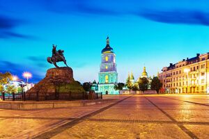 В українську столицю повертаються іноземні посольства