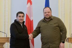 Введення санкцій проти РФ дуже важливе для України, зазначив під час зустрічі з Папуашвілі Стефанчук