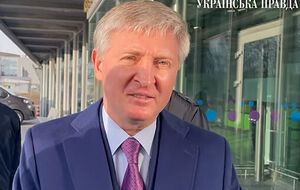 Ахметов сообщил, что с 23 февраля находится в Украине