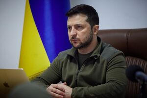 Знищення російськими військами українських військовослужбовців, які захищають Маріуполь, може закрити можливість переговорів між країнами, вважає Зеленський