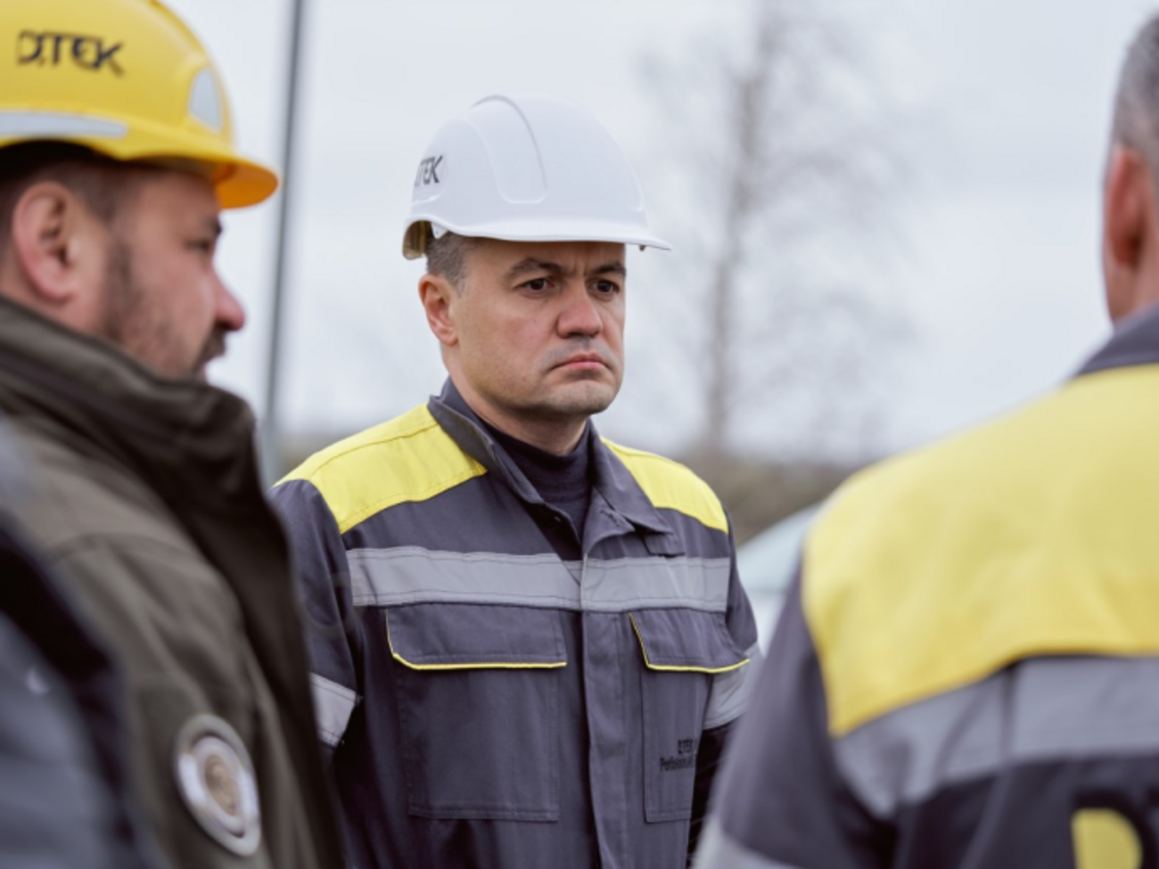 Зараз світло під&rsquo;єднують за тимчасовими схемами, після чого ДТЕК почне відновлювати електропостачання за постійною схемою