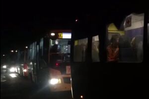 Евакуацію проводили, зокрема, автобусами
