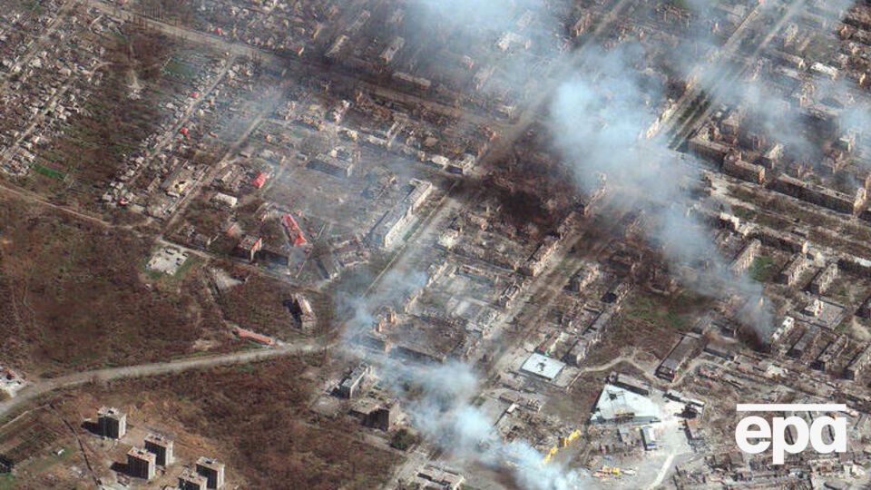 Маріуполь уже кілька тижнів в облозі військ РФ