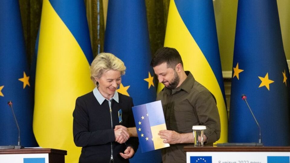 Опитувальник Україні передали 8 квітня