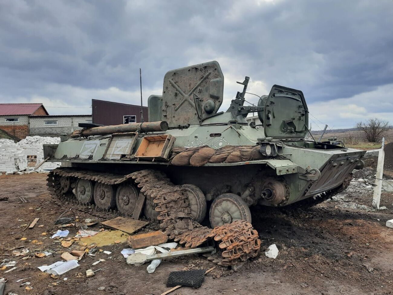В Харьковской области продолжаются бои