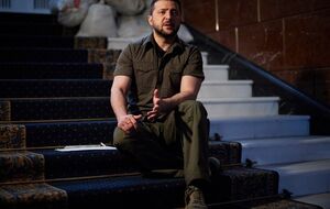 Зеленский: "Никогда снова". Все говорят об этом, но не все способны на это