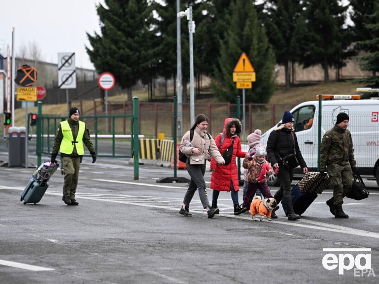 16 апреля впервые с 24 февраля в Украину въехало больше граждан, чем выехало