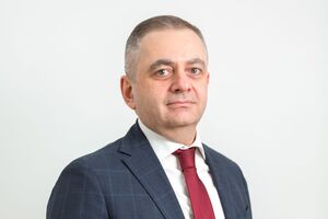 Углава с 2015 года был первым заместителем директора НАБУ