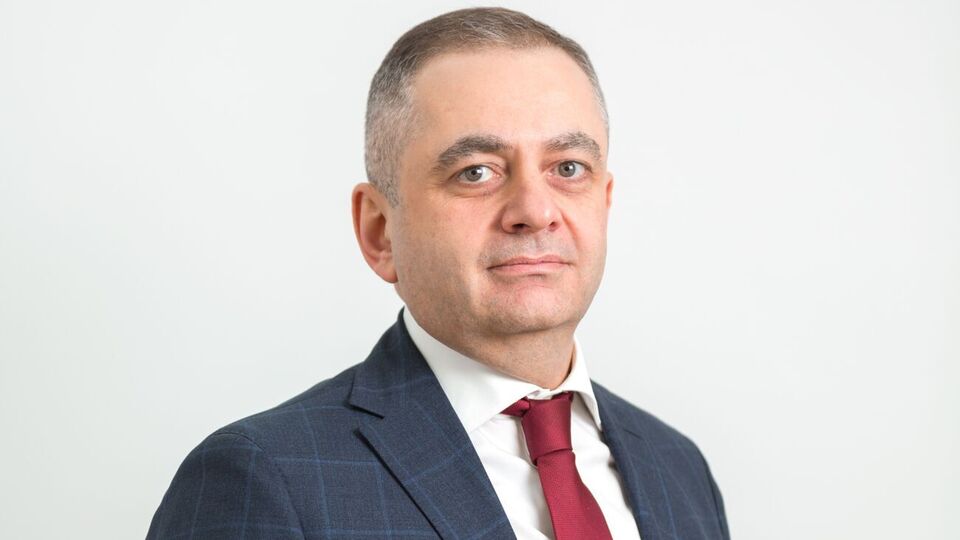 Углава с 2015 года был первым заместителем директора НАБУ