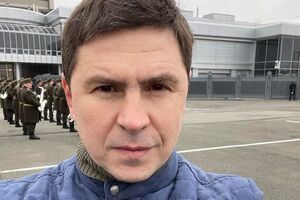 Подоляк: Для нас, как для страны цивилизованной, важно вытащить всех своих мариупольцев из варварских, кровавых рук российской армии