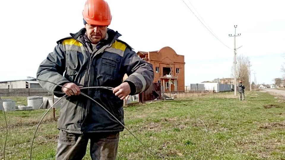 Компанія робить все можливе, щоб повернути світло всім жителям Київської області до 1 червня, наголосили у ДТЕК