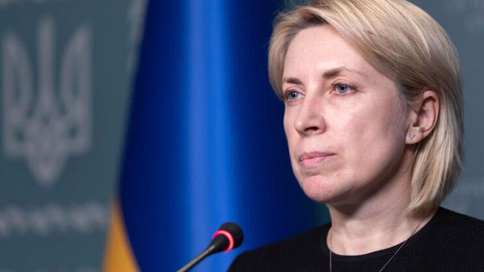 Окремо Верещук наголосила на необхідності гуманітарного коридору з території комбінату "Азовсталь", де ховаються жінки, діти та інші мирні жителі
