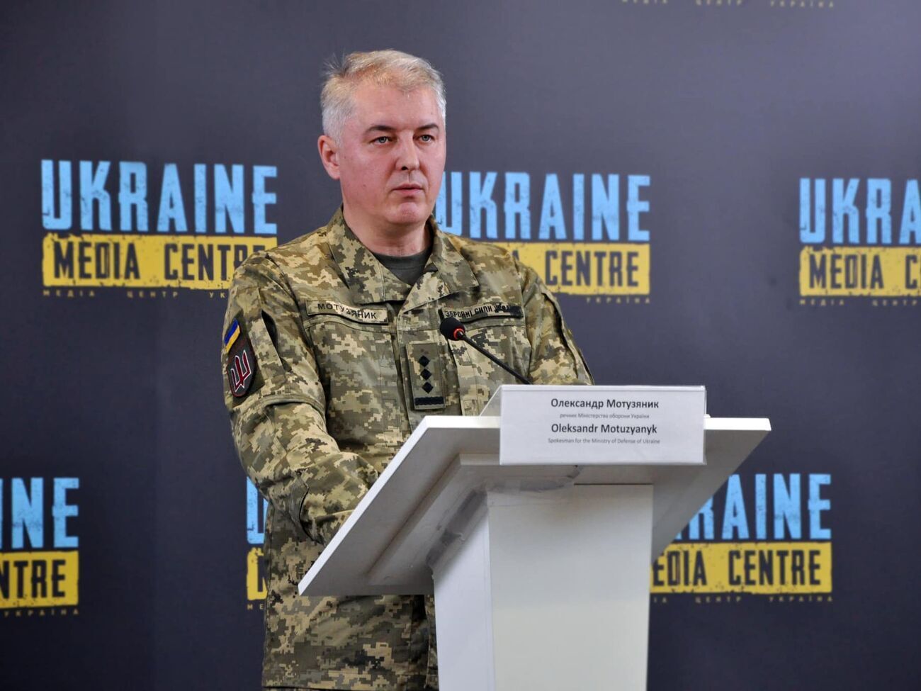 Украине "не помешают" средства контрбатарейной борьбы и радиоэлектронной разведки, отметил Мотузяник