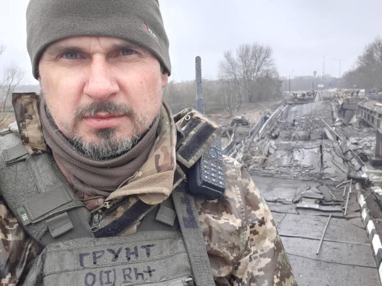 У березні Сенцов повідомив, що захищає столицю України від російських окупаційних військ у складі одного із підрозділів ЗСУ