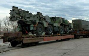 Военную помощь Украине предоставляют более 30 стран, сообщал Блинкен 7 апреля