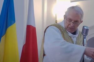 У 90-ті роки Дроздович жив у Красноярську та Новосибірську
