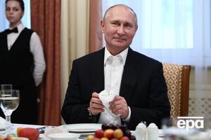 Путін обіймає посаду президента Росії з 2000 року з перервою
