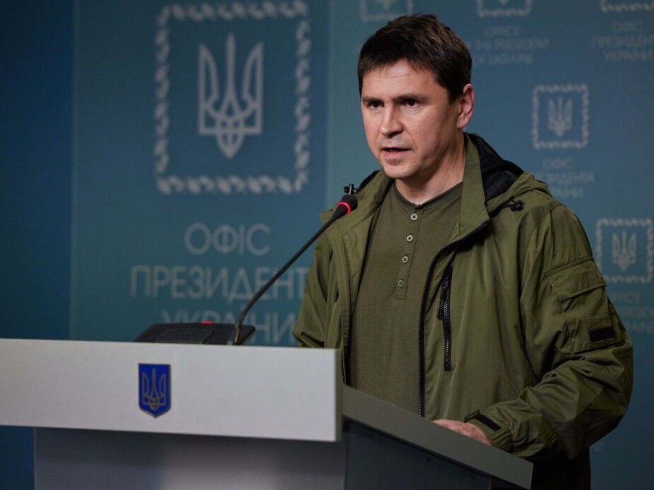 Подоляк заявляв, що переговори з РФ "проходять украй важко"