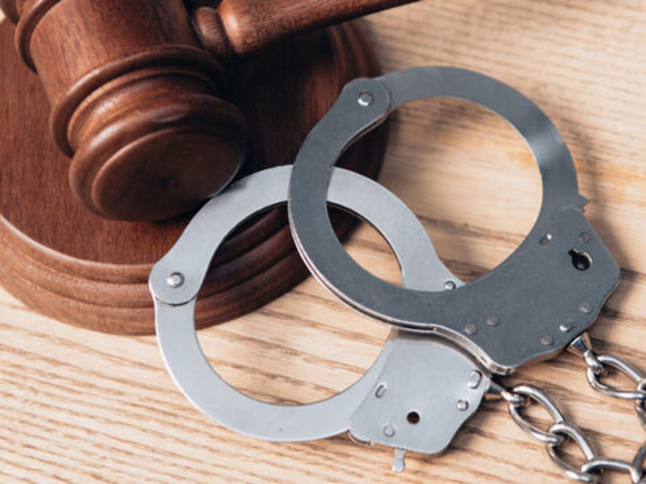 Підозрювану заарештували з правом вийти під заставу