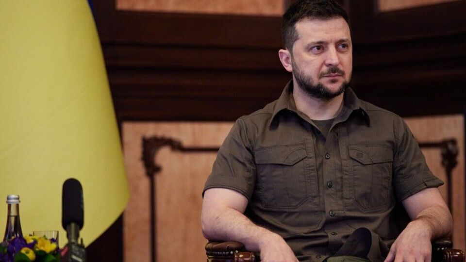 За словами Зеленського, дії російської армії в Маріуполі нагадують не війну, а терористичну операцію з боку РФ щодо міста та його мешканців