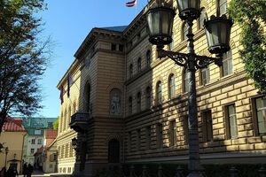 В парламенте Латвии подчеркнули, что осуждают военные преступления, совершенные российскими оккупантами