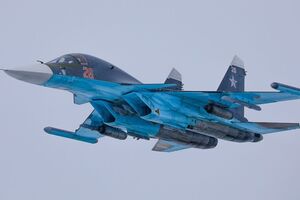 Неизвестно, выжили ли пилоты российского Су-34, так как самолет упал на подконтрольную РФ территорию, сообщили в ОМБр