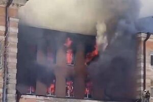 Предварительно, в результате пожара погибли два человека