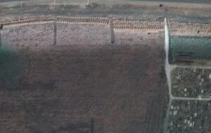 Траншея в Мангуше появилась в конце марта