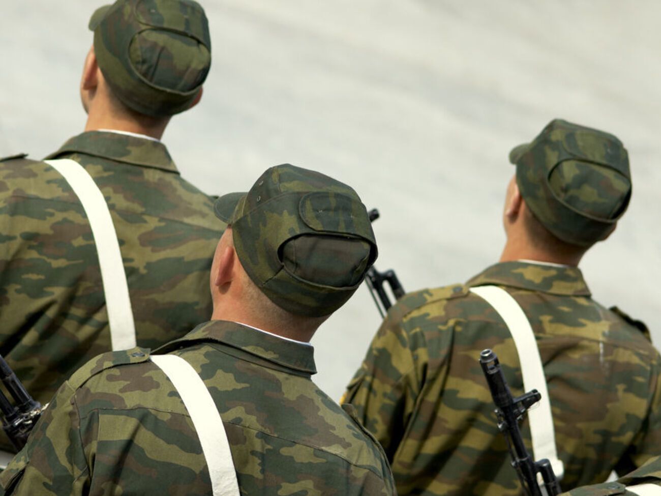 З 30 квітня у Криму заборонять в'їзд та виїзд, щоб не зірвався призов