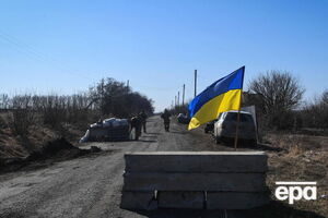 Один зі сценаріїв, озвучених УІМ, передбачає, що Україна фактично залишиться в межах своїх кордонів і конфлікт не буде заморожено