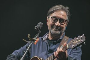 Шевчук: У нас был зал заявлен для концерта, и там они нарисовали огромную букву Z. Мы отказались там играть