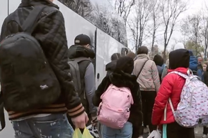 Асоціація міст України веде переговори з комітетом регіонів Євросоюзу, щоб відправити 16 тис. українських дітей, які постраждали від війни в Україні, до літніх таборів європейських держав, розповів Кличко