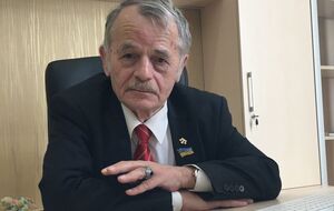 "Дела" против Джемилева "суд" в Армянске рассматривал почти два года