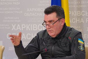 Данилов заявил, что у России "никогда не исчезнет желание" строить Сибирь за счет граждан Украины
