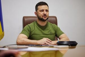 Зеленський: Триває повернення нормального життя на території, звільнені від окупантів