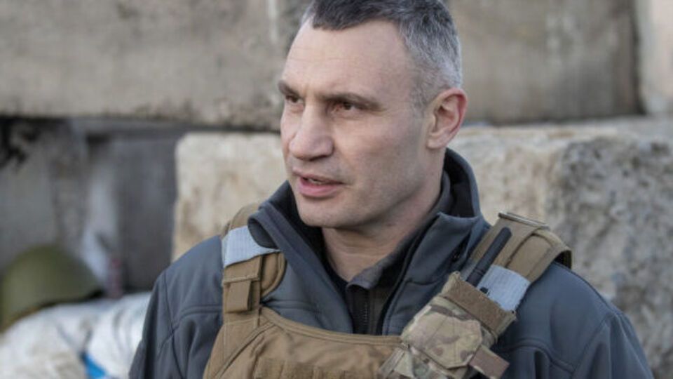 Виталий Кличко: С особой благодарностью послала столица паски и сухпайки нашим защитникам на восток Украины