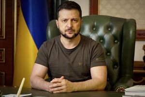 Зеленський: Я чув меседжі, що "ми повинні захищати свою економіку". Яка економіка?! Уже вони відібрали частину території Грузії. Майже дійшли до Тбілісі. Яка економіка?