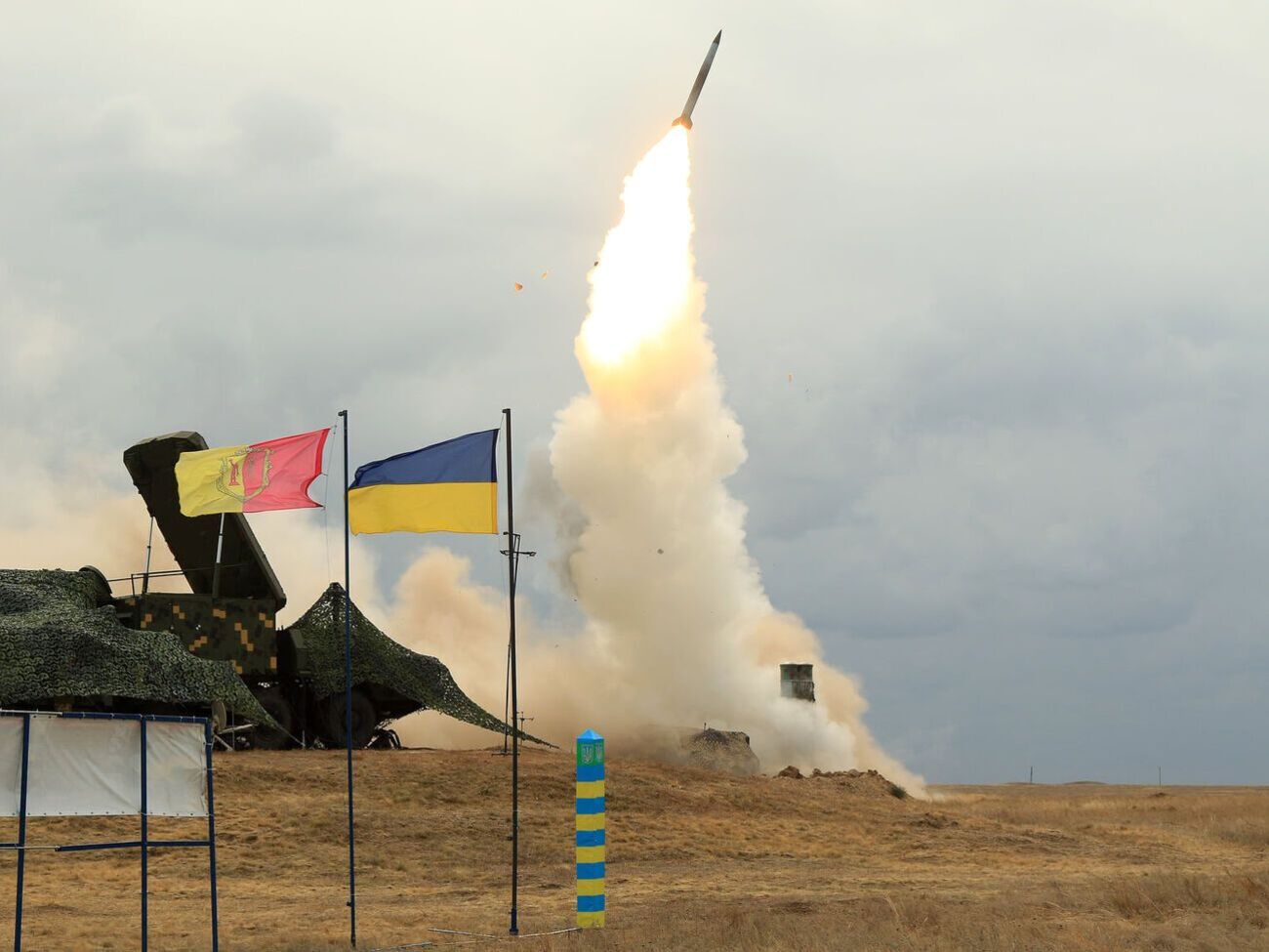 Повітряні цілі росіян 23 квітня знищували зенітно-ракетні підрозділи Повітряних сил і Сухопутних військ