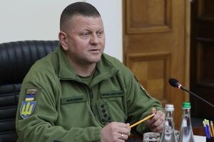 Залужний: Тримаймо стрій! Із вірою в Бога та Збройні сили України переможемо!