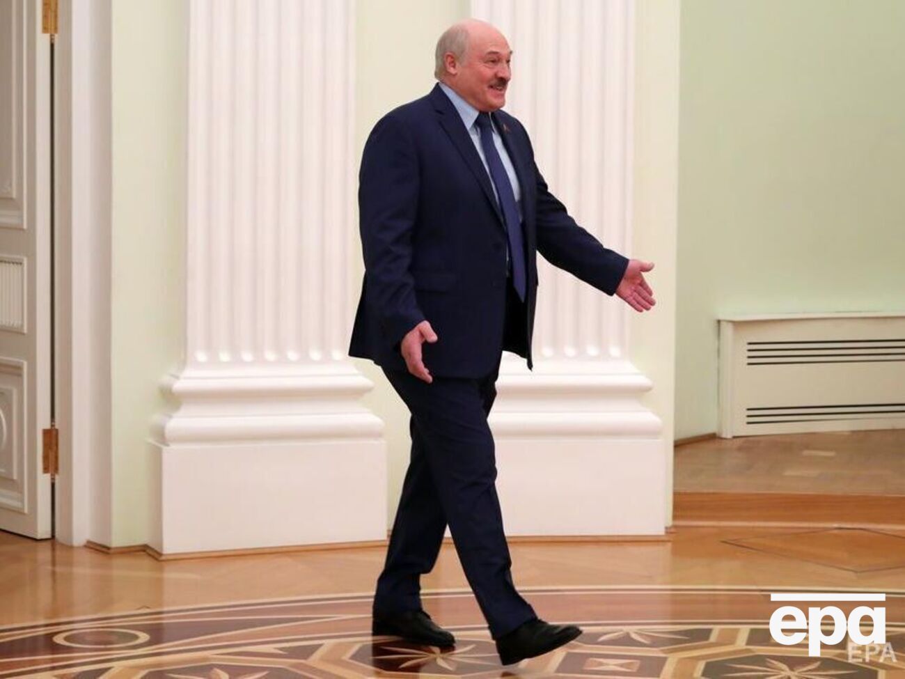 За словами Лукашенка, громадяни Литви, Латвії та Польщі нібито їдуть до Білорусі по гречку і сіль