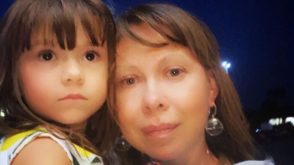 Баюл показала, що намалювала її донька
