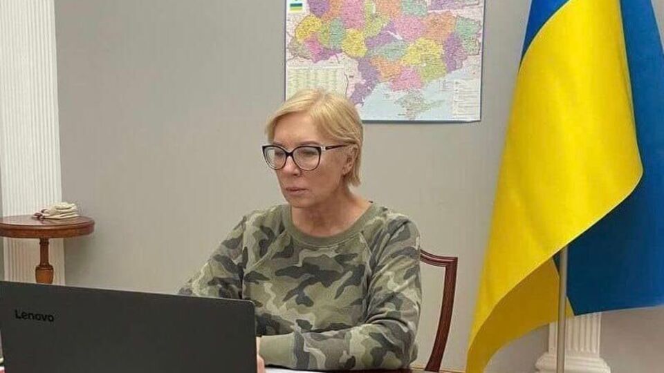 Омбудсмен сообщила, что пленного сейчас содержат в районе села Малоянисоль Донецкой области