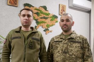 Василюк (справа) встретился с Будановым (слева), рассказали в украинской разведке
