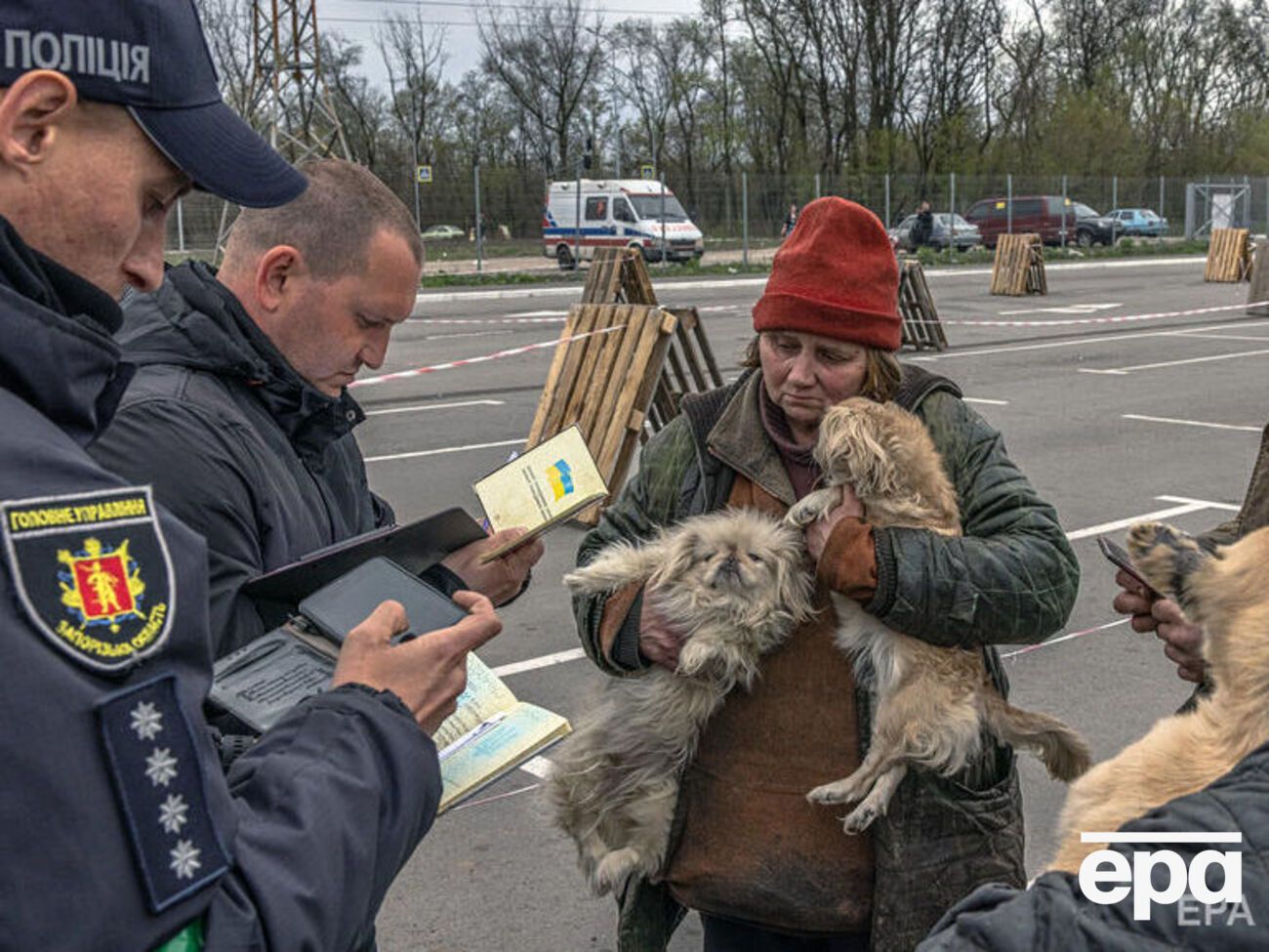 С 13 марта из Мариуполя на подконтрольную Киеву территорию смогли эвакуироваться более 100 тыс. человек