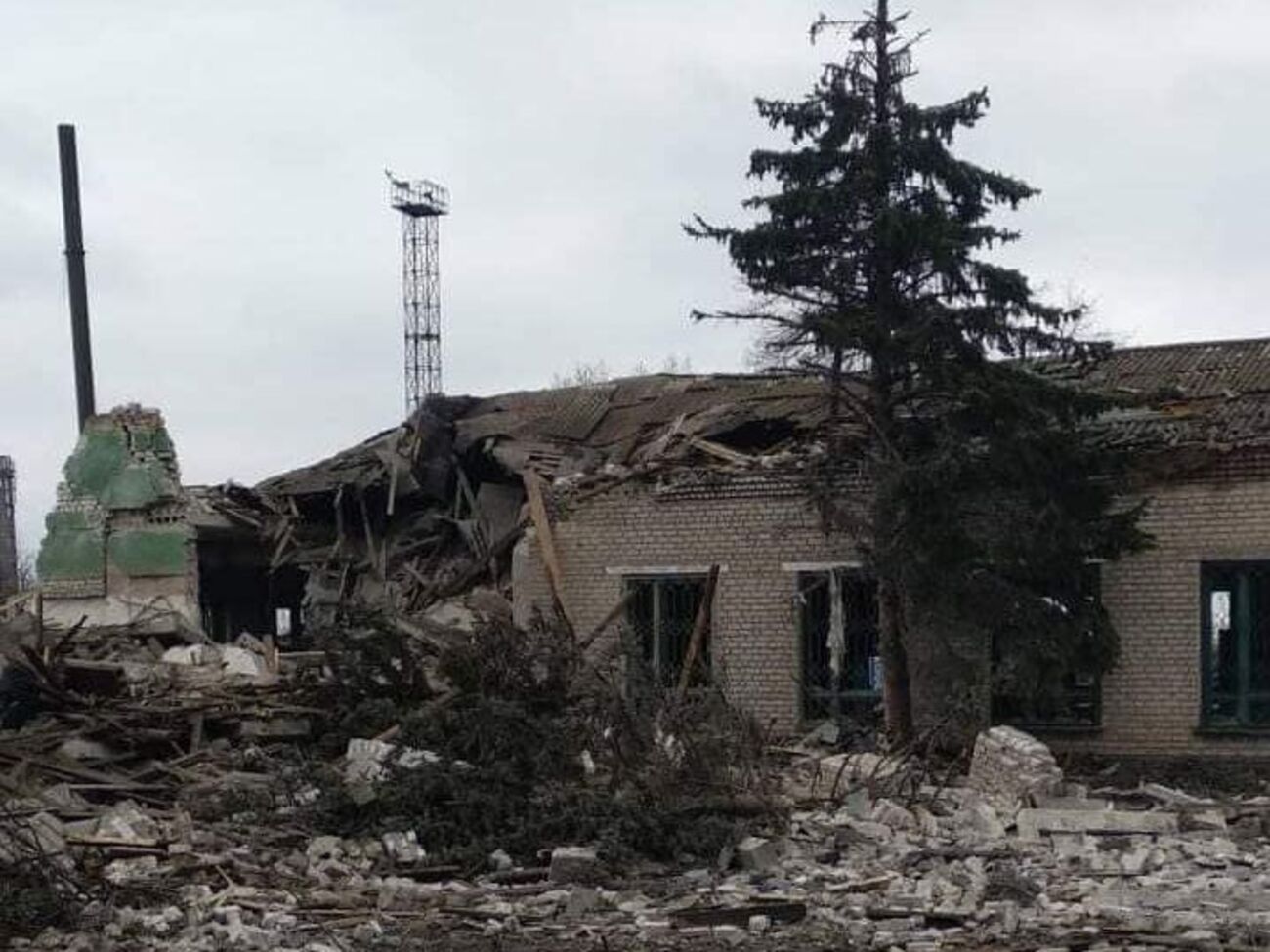 Гайдай: Тактика у ворога &ndash; все "рівняють із землею"