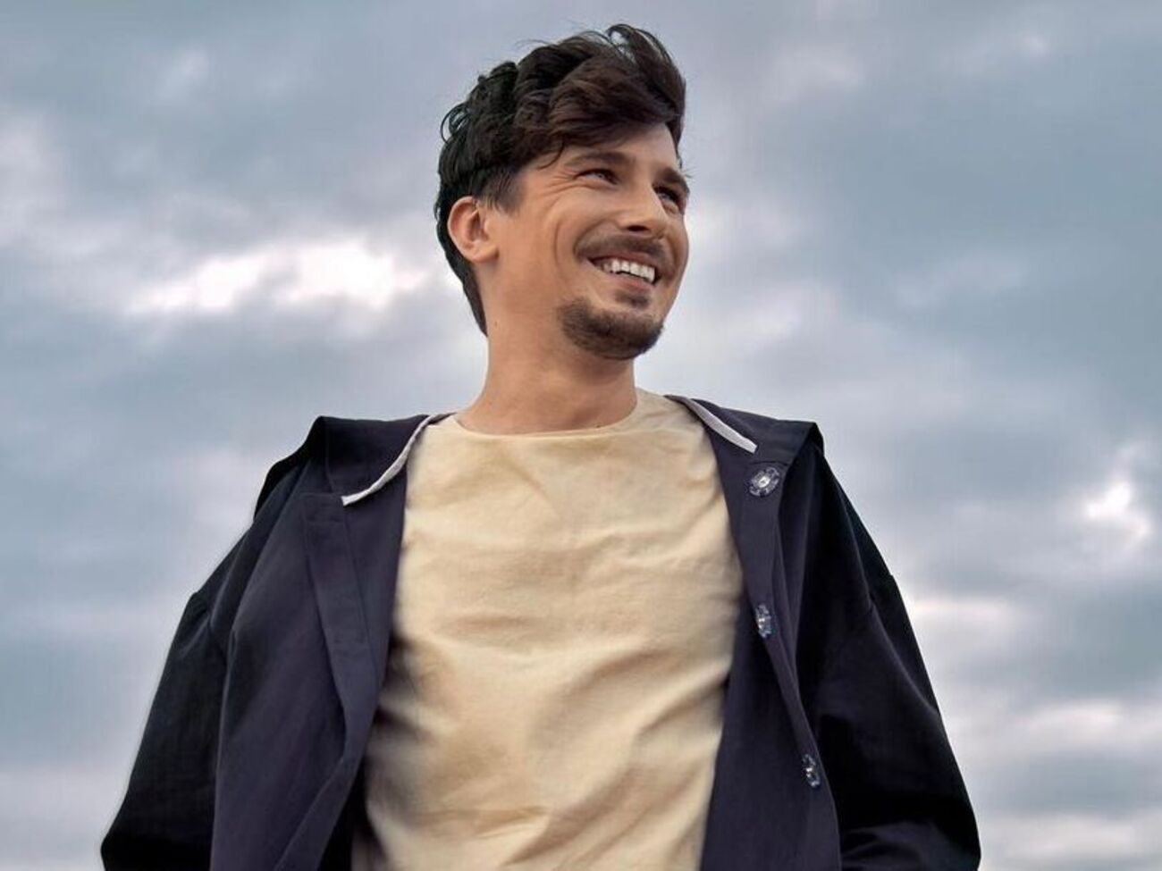 Позитив: У мене багато хлопців, які на кордоні поруч із Молдовою стоять, вони кажуть: "Такі є історії про ваших артистів, що це просто..."