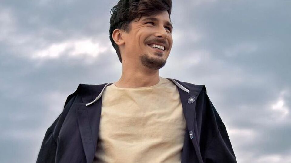 Позитив: У мене багато хлопців, які на кордоні поруч із Молдовою стоять, вони кажуть: "Такі є історії про ваших артистів, що це просто..."